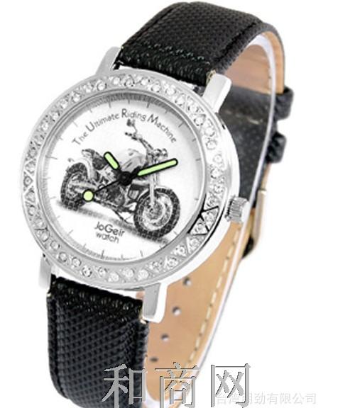 『厂家直供质量保证』精美创意手表-黑色